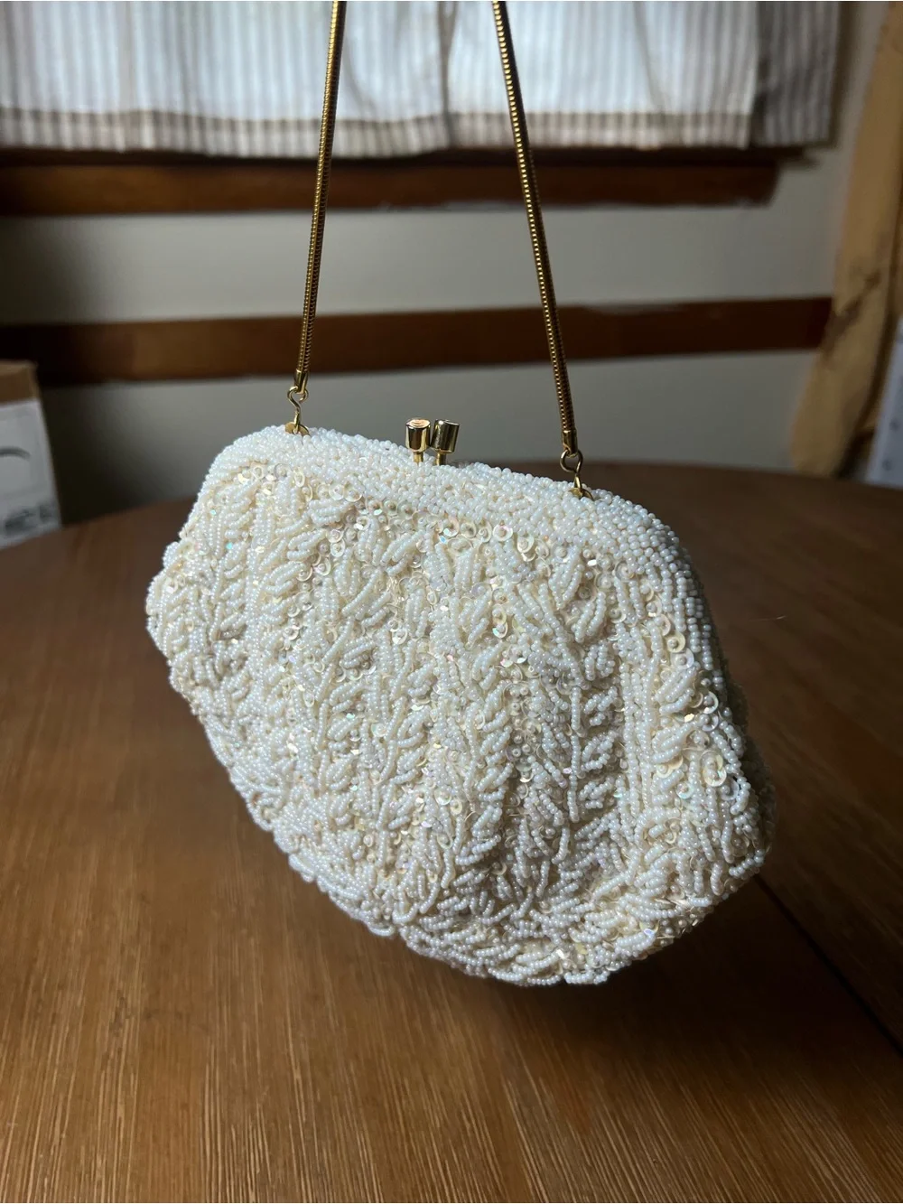 Vintage White Beaded Purse Clutch Handbag with Gold Chain